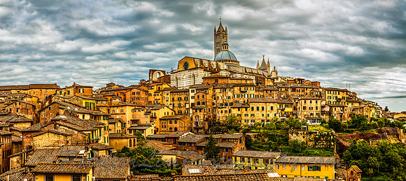 Siena Daylight Skyline-Edit (1)