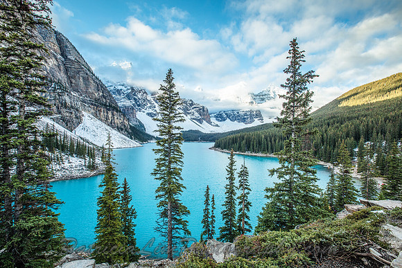 Moraine Lake, Banff, Alberta_U7A7470