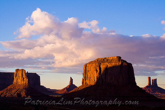 Monument Valley, Mittens, sunset 11 809
